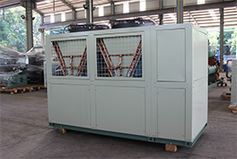 夏季到了，“宏星”牌風(fēng)冷螺桿冷水機組投入量產(chǎn)