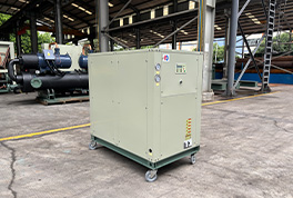 簡單方便，工業(yè)箱式冷水機(jī)開辟新市場